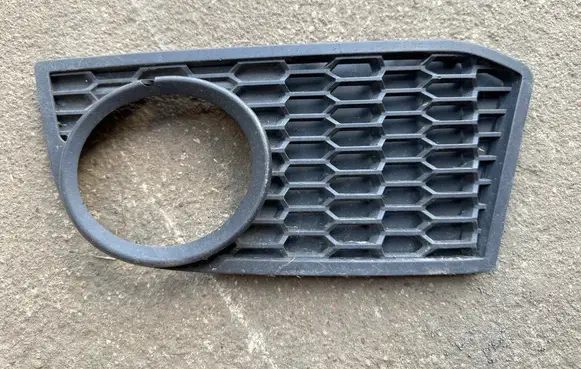 BMW 5 F10 F11 Front bumper 8049673 7906197
