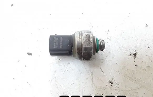 BMW 3 E90 E91 Camshaft speed sensor 32cp1703