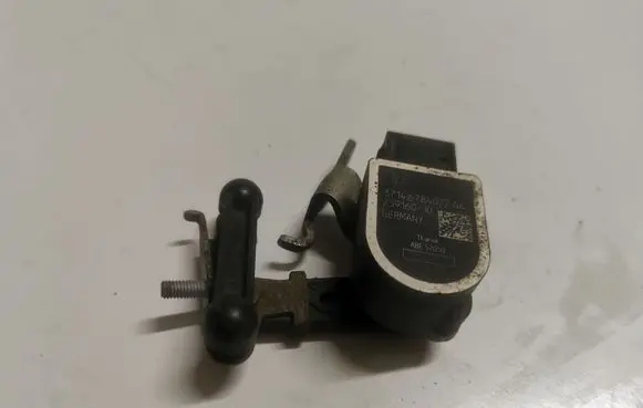 BMW 3 F30 F35 F31 Headlight/headlamp level sensor 6784072