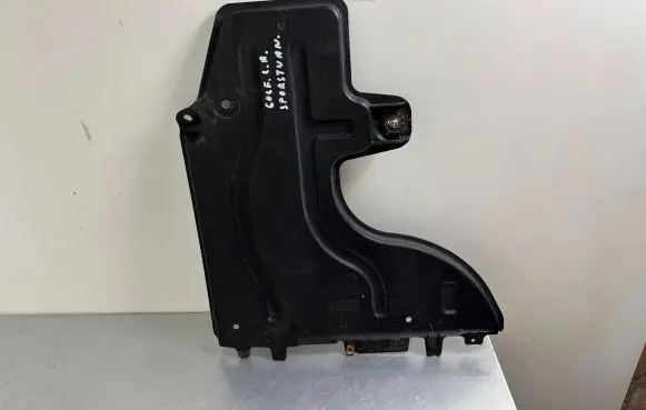Volkswagen Golf Sportsvan Rear bumper underbody cover/under tray 5Q0825206L