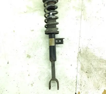 BMW 5 F10 F11 Front shock absorber/damper 6863893 814904009465 105413141