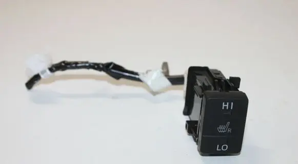 Toyota Prius (XW50) Seat heating switch