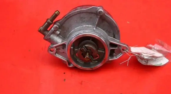 Audi A4 S4 B8 8K Vacuum pump 700906110