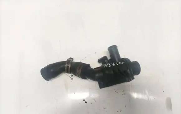 Mercedes-Benz A W168 Engine coolant pipe/hose a6682030275