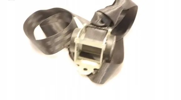 Renault Fluence Rear seatbelt