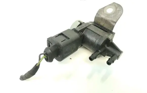 Vacuum valve