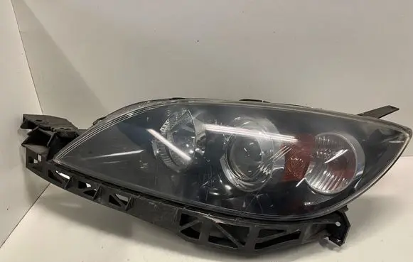 Mazda 3 I Headlight/headlamp