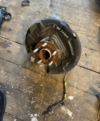 Ford Mondeo MK V Rear wheel hub DG9C5B759A