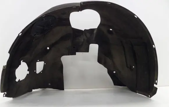 Front wheel arch liner splash guards