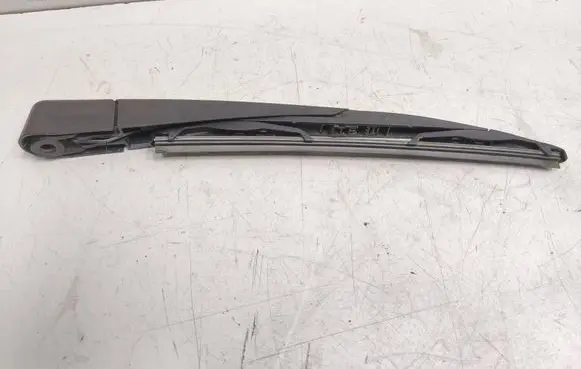 Citroen DS7 Crossback Rear wiper blade arm 