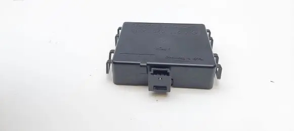 Mercedes-Benz E W211 Rain sensor A2118701585 2118701585