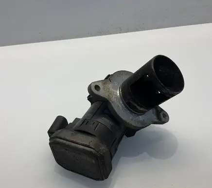 Mercedes-Benz E W211 EGR valve A6461400860 6461400860