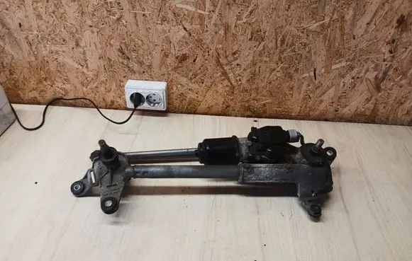 Honda Accord Front wiper linkage and motor 5214 32201