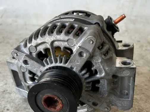 Lancia Thema Generator/alternator P04801835AD