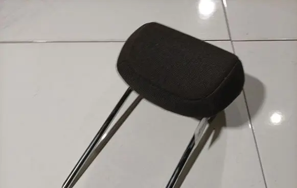 Opel Corsa D Front seat headrest 