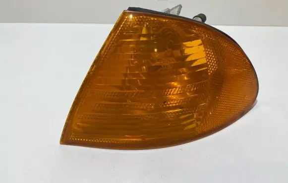 BMW 3 E46 Front indicator light 1315106144