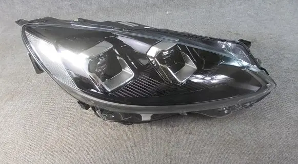 Ford Kuga III Headlight/headlamp LV4B13E016AN