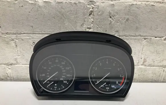 BMW 3 E92 E93 Speedometer (instrument cluster) 9187368 708137682 14369510