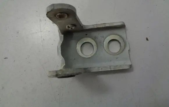 Citroen C4 II Picasso Front door upper hinge