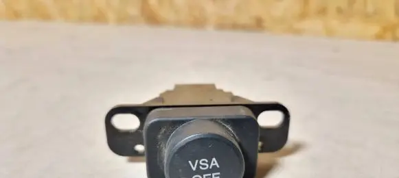 Honda Civic Traction control (ASR) switch M30489