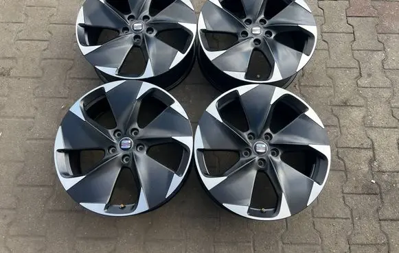 Cupra Born R19 alloy rim 10E601025J