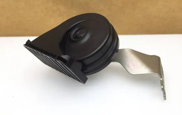 Volvo XC40 Horn signal 3L17112020 32274288