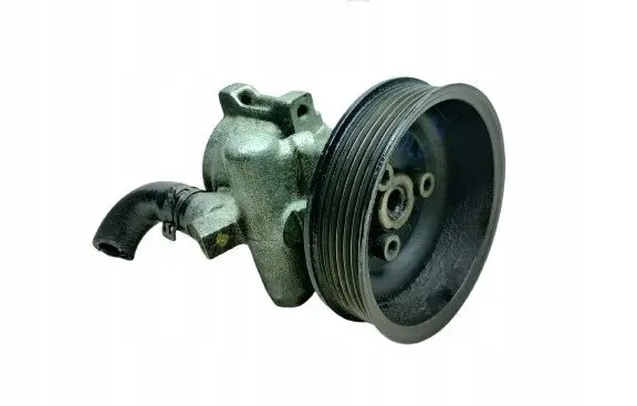 Volkswagen Golf IV Power steering pump 030145269A