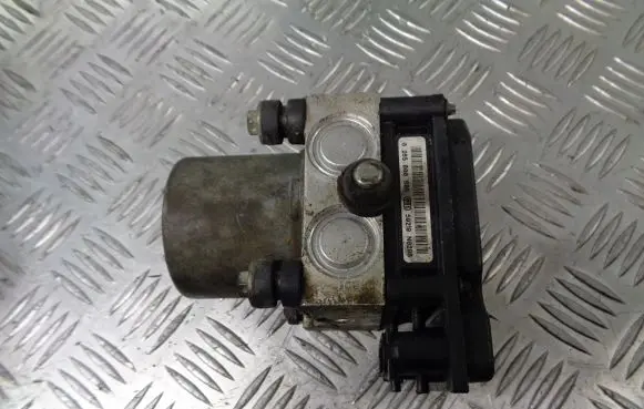 Ford Mondeo Mk III ABS Pump 0265231853