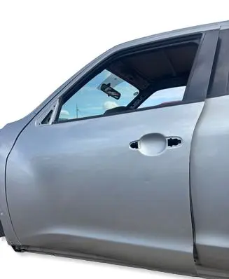 Nissan Juke I F15 Front door 