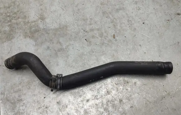 Porsche Cayenne (92A) Engine coolant pipe/hose 7P0819330A