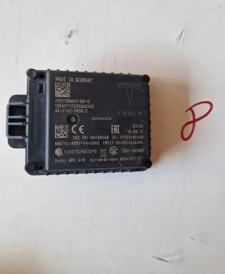 Tesla Model 3 Distronic sensor radar 110864700B