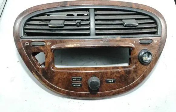 Peugeot 607 Panel trim 9629444477