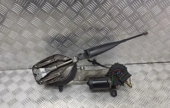 Mercedes-Benz E W210 Front wiper linkage 0390241420
