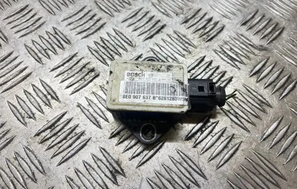Audi A4 S4 B7 8E 8H ESP acceleration yaw rate sensor 8E0907637B