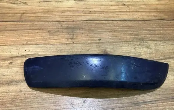Rear bumper trim bar molding