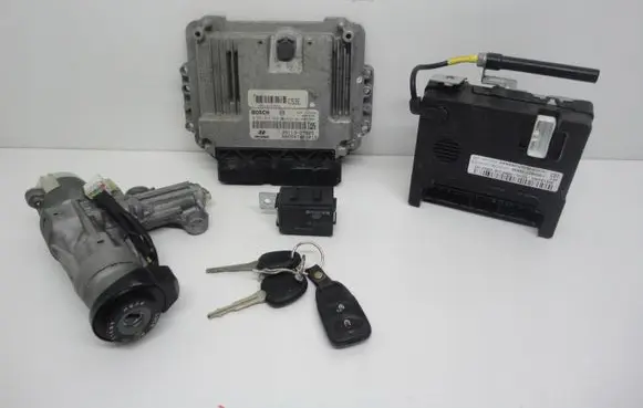 KIA Carens III Engine control unit/module ECU