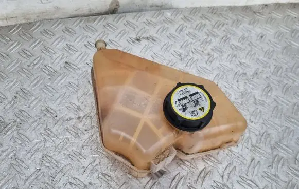 Ford Fiesta Coolant expansion tank/reservoir 8V218K218B N05001A200