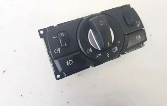 BMW 5 E60 E61 Light switch 6988555 913472502