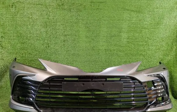 Toyota Camry VIII XV70 Front bumper 