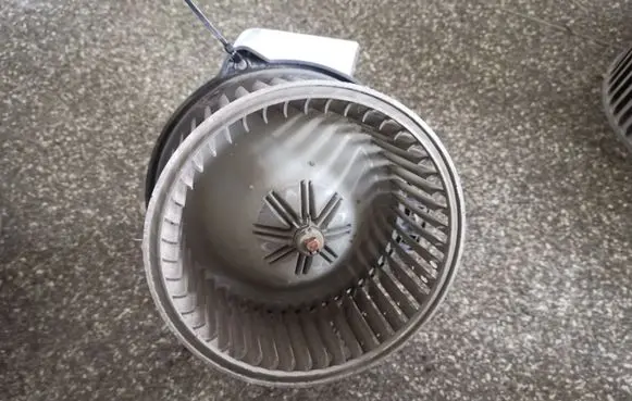 Mitsubishi Carisma Heater fan/blower 0130111191 0160700260