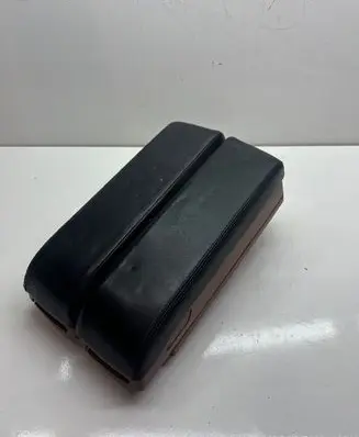 Infiniti FX Armrest