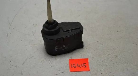 BMW 3 E36 Headlight level adjustment motor 0307851327