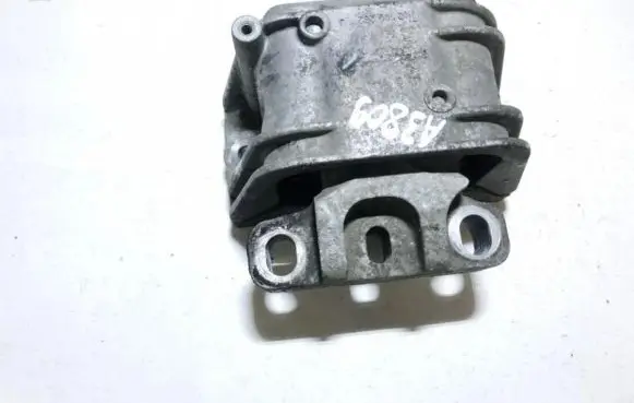 Audi A3 S3 8P Engine mount bracket 1k0199262