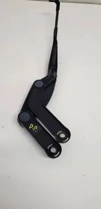 Mercedes-Benz S W220 Front wiper blade arm A2208200044