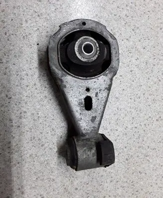 Renault Megane III Gearbox mount 27488F2