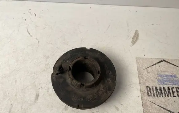 Audi A6 S6 C7 4G Rear coil spring rubber mount 8K0512297E