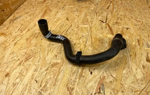 Volvo V40 Cross country Coolant pipe/hose 31338598