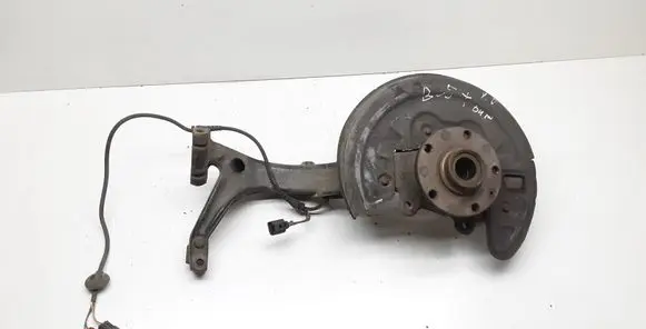 Volkswagen PASSAT B5.5 Front wheel hub spindle knuckle
