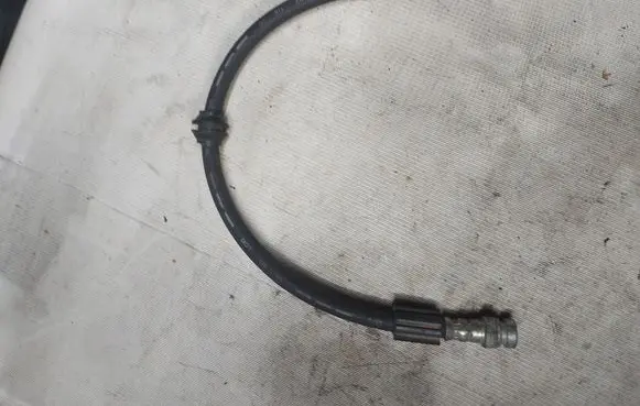 Volkswagen Sharan Brake booster pipe/hose J1401