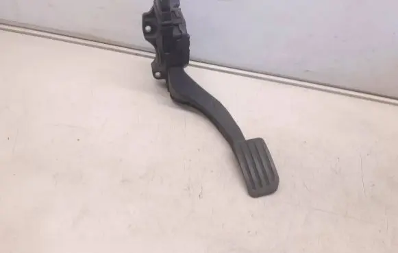 Ford Galaxy Accelerator throttle pedal 6G929F836MD 6PV00922013 C95YE02